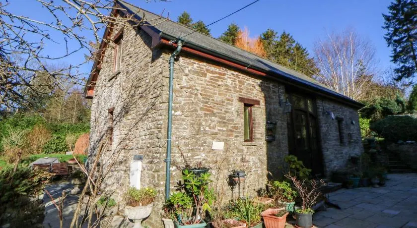 Maggie's Barn - Image 1