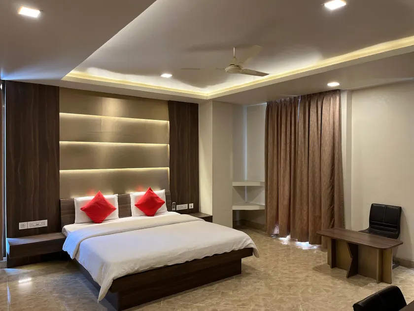 HSM Grand Inn, Chittoor - Image 1