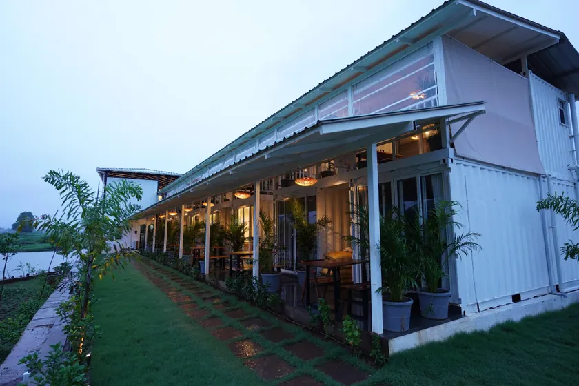 The Boat Club - Image 1