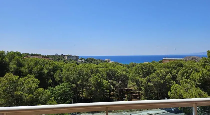 Ático con vistas al mar - Image 1