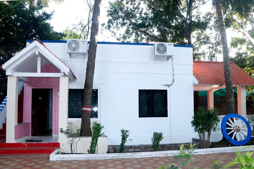 White Sand Resort Manori Mumbai - Image 1