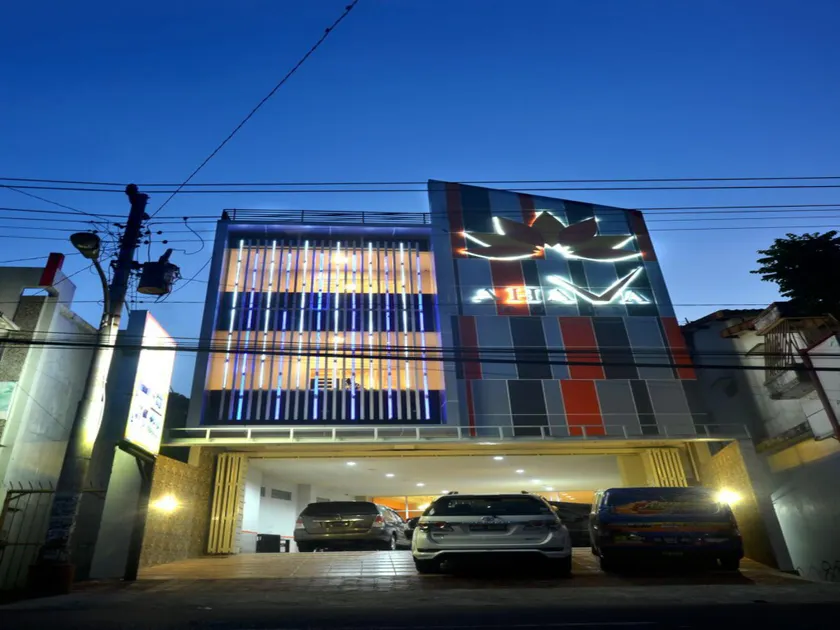 Hotel Ahava - Image 1