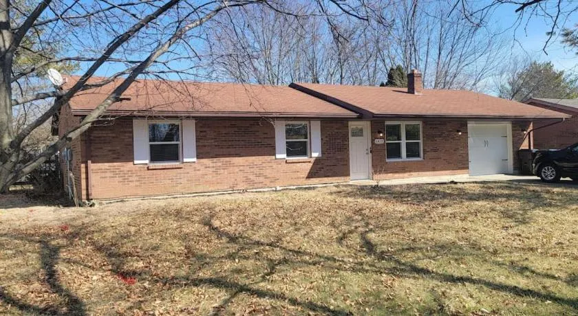 6418 Sandric lane Beautiful 3 BDRM Ranch home in Liberty Township - Image 1