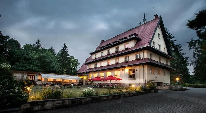 Parkhotel Skalní město - Image 1