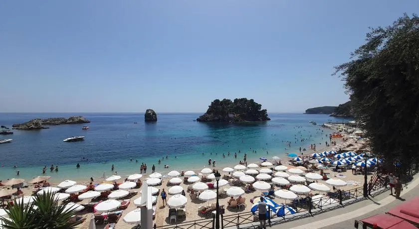 Krioneri Suites Parga - Image 1