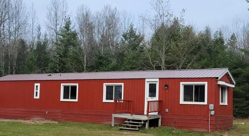 cabin 2 - Image 1