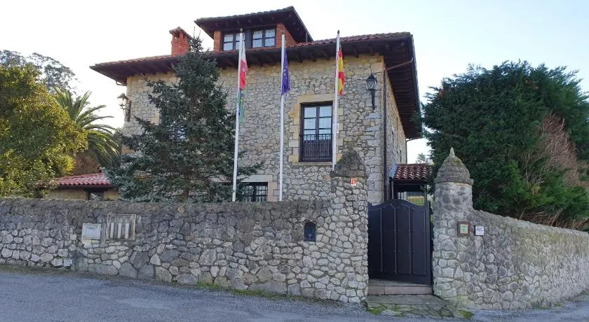 Posada San Tirso - Image 1