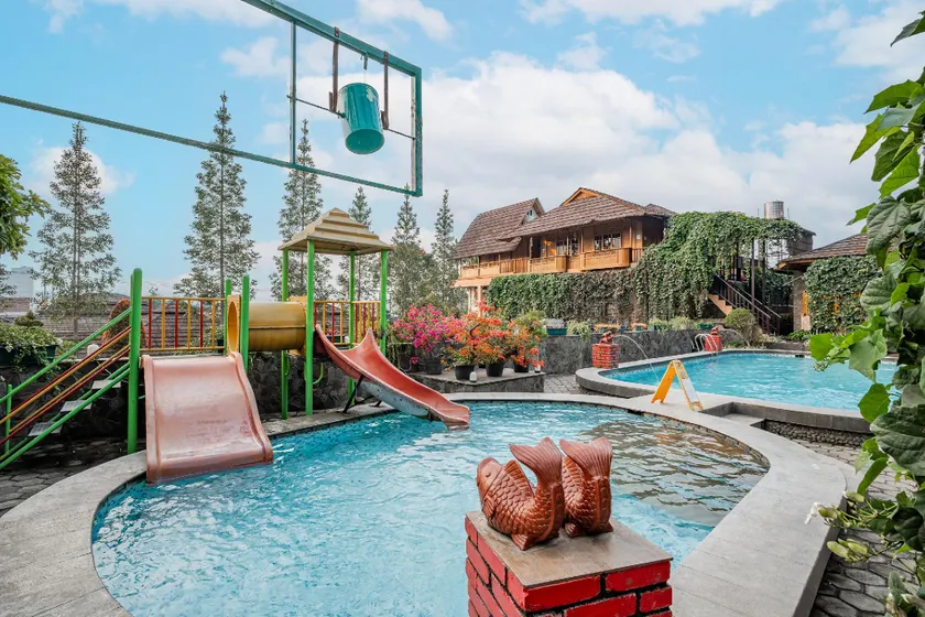 Hotel Pesona Ciwidey - Image 1