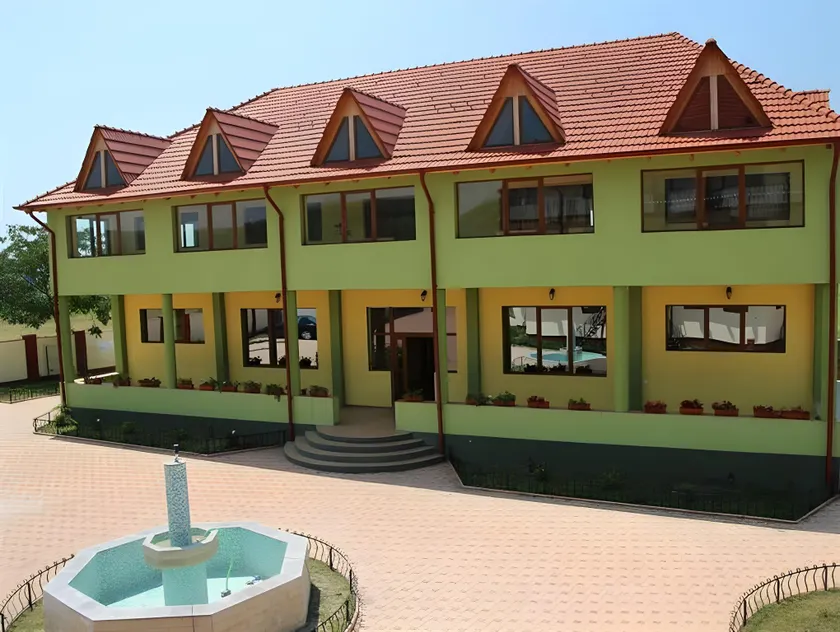 Hotel Eden - Image 1