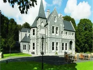 MOUNT FALCON CASTLE - Image 1