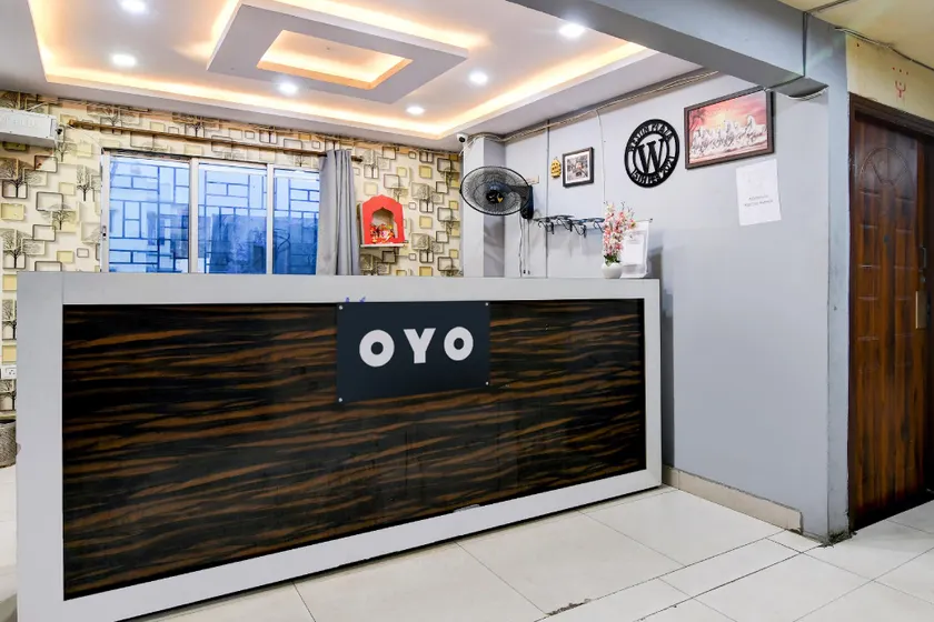 Hotel O Plaza 2.0 - Image 1