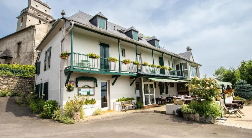 Auberge Le Cabaliros - Image 1