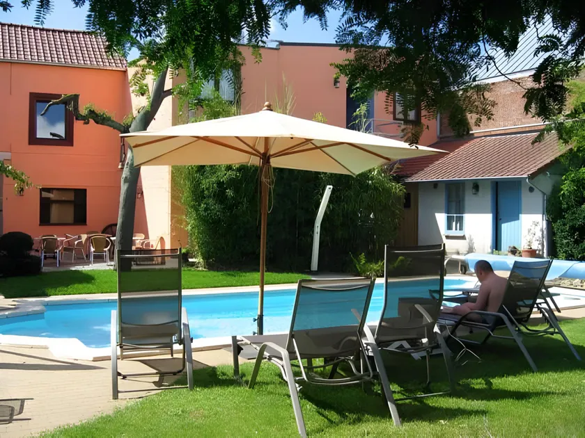 Hotel Van Reeth's Koffiebranderij - Image 1