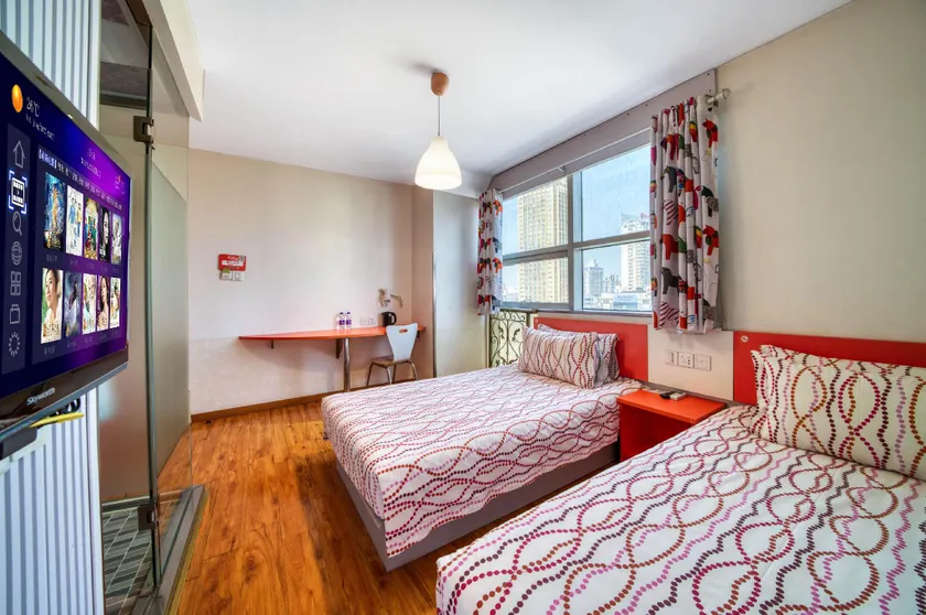 Pod Hotel (Guzicheng Jinhua Station Branch) - Image 1