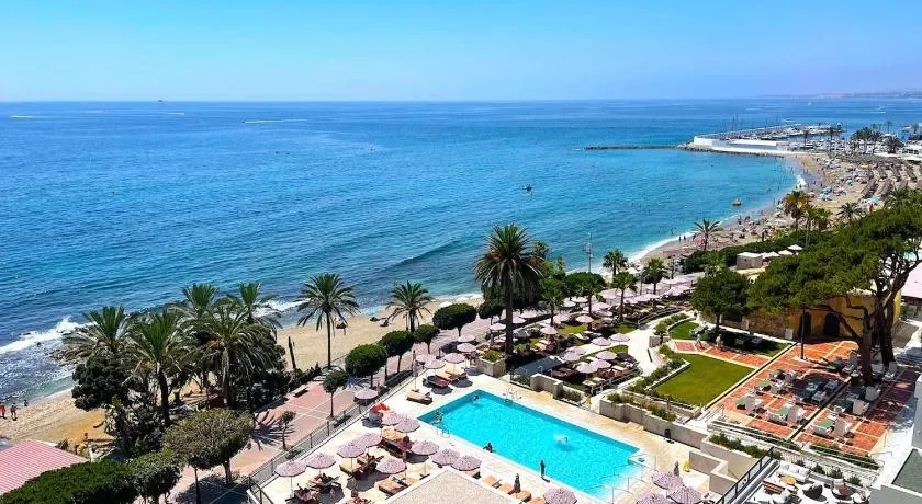 Apartment with Swimming-pool - Image 1