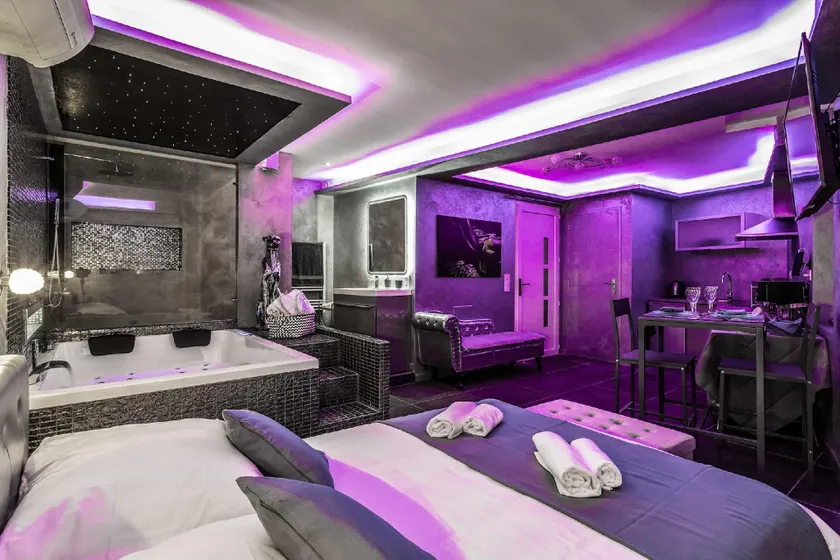 Suite Romantique - Image 1