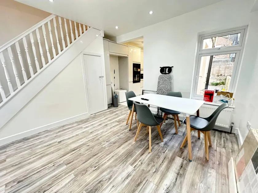 New and stylish home - Image 1