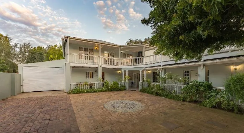 Aquaelberg Place - Image 1
