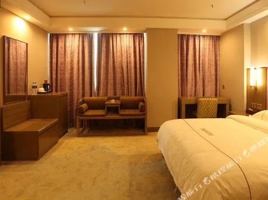 Jiabo Holiday Hotel - Image 1