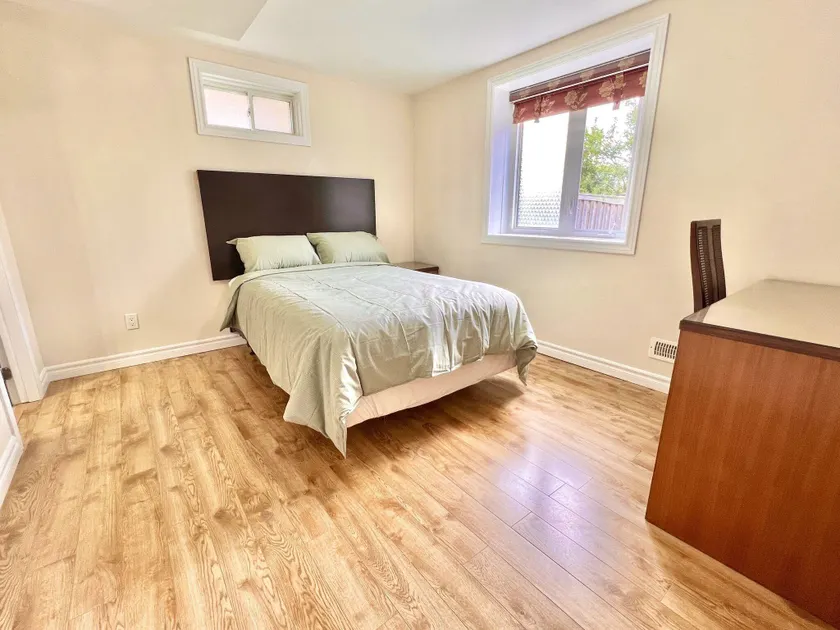 Cozy Rooms in Bright Walkout Suite - Newly Renovated in 2026 - Image 1