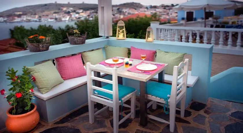 Amazing House in Chalki - Image 1