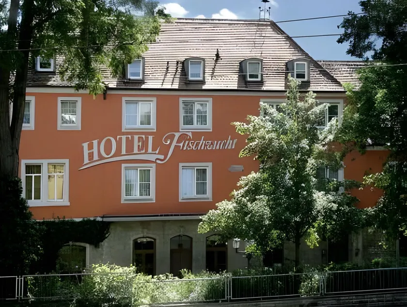 homie hotel fischzucht - Image 1