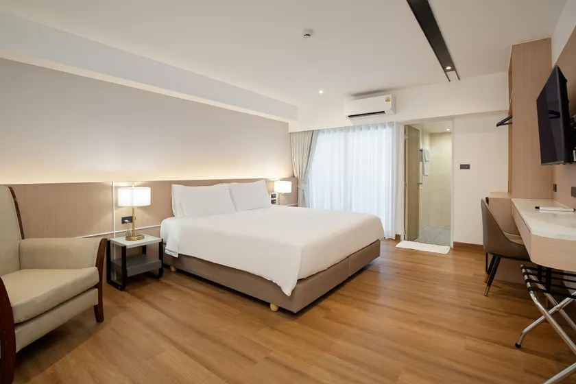 P-Park Hotel Bangkok - Image 1