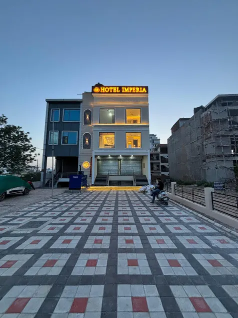 Hotel imperia - Image 1