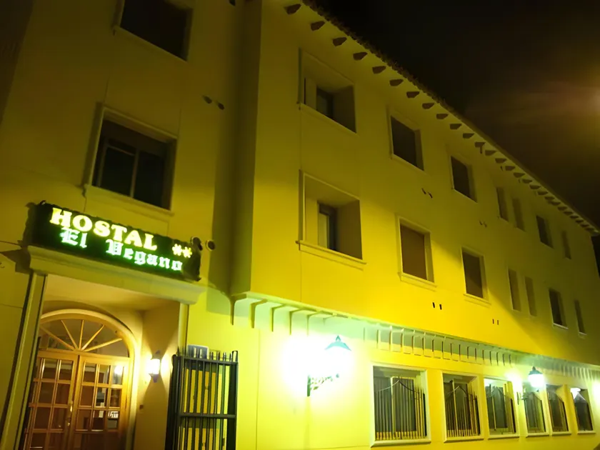 Hostal El Vegano - Image 1