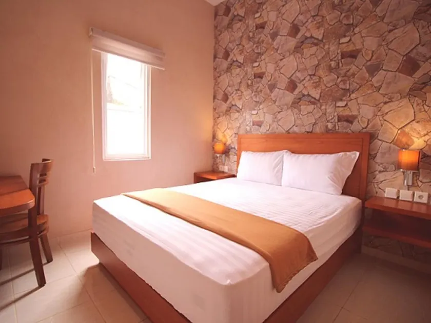 Amaya Suites Hotel - Image 1