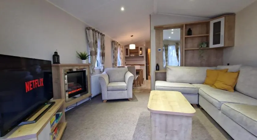 Beautiful Caravan near Edinburgh nr 9 - Image 1