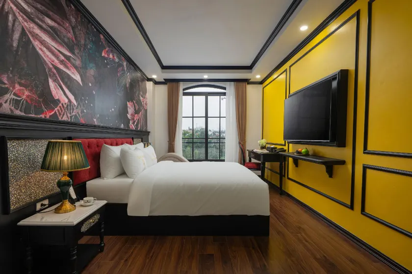 Royal Hotel Vinh Yen - Image 1