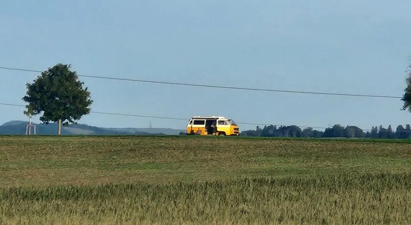 Working person - Image 1