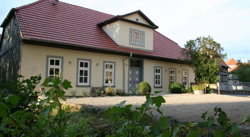 Haus Brunnenkunst - Image 1