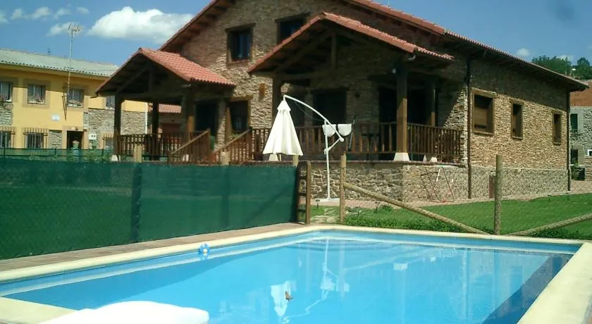 Casa de turismo rural San Martín de valdetuejar - Image 1