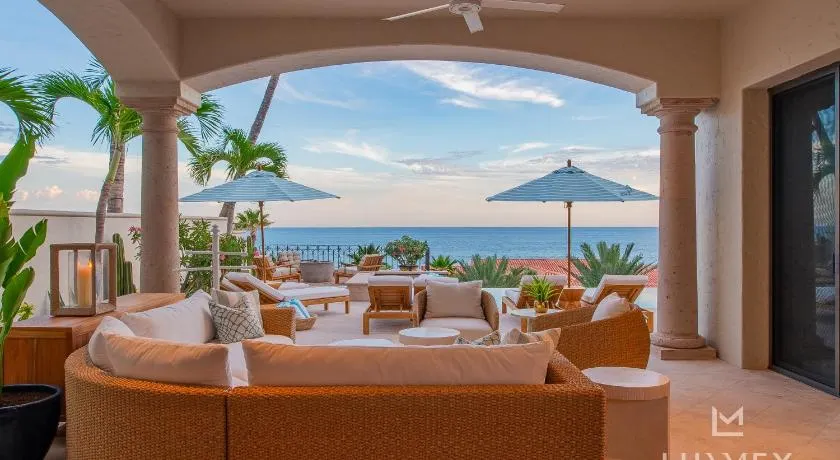 NEW VILLA Stunning Villa Fully Staffed in Del Mar Palmilla - Image 1