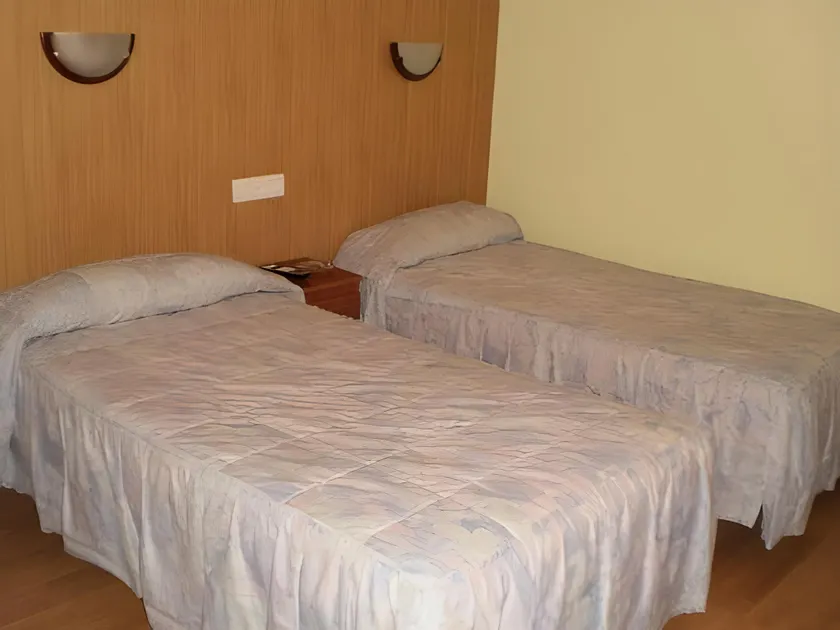 Hostal Hilton - Image 1