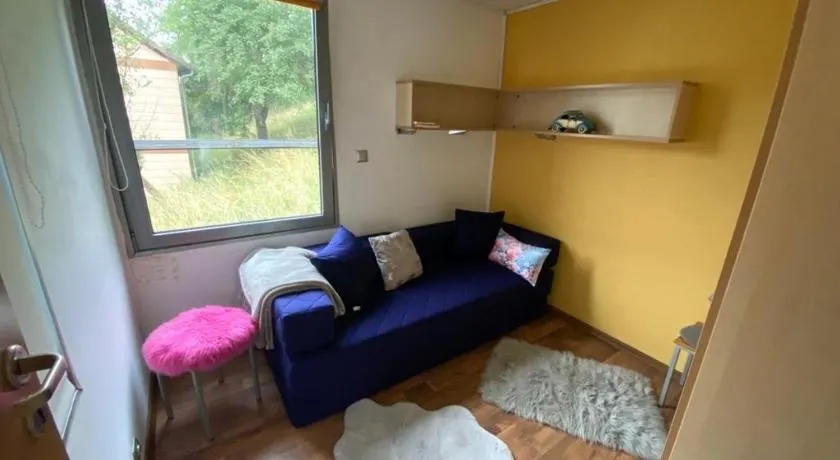 Tiny House mit Klima und Heizung, in idyllischer Ortsrandlage - Image 1