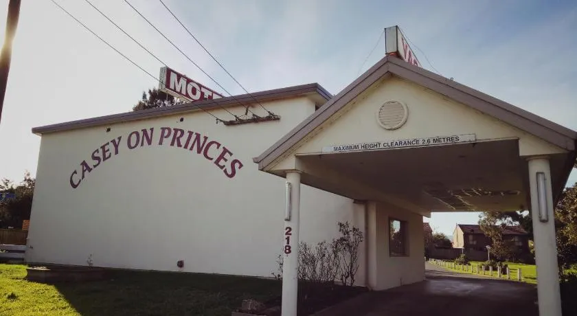 Casey on Princes Motel - Image 1