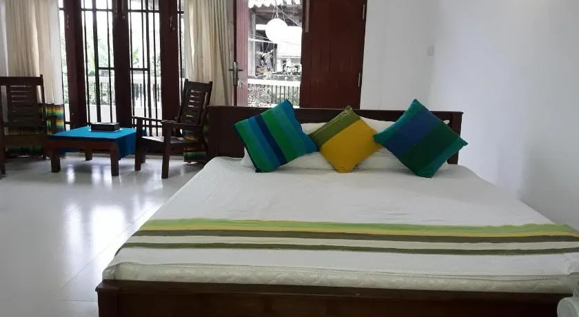 Majestic Apartments - Image 1