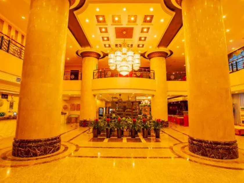 Qingping Hotel - Image 1