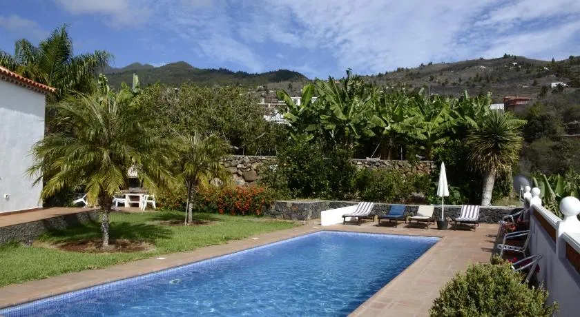 Villa Luna - Image 1