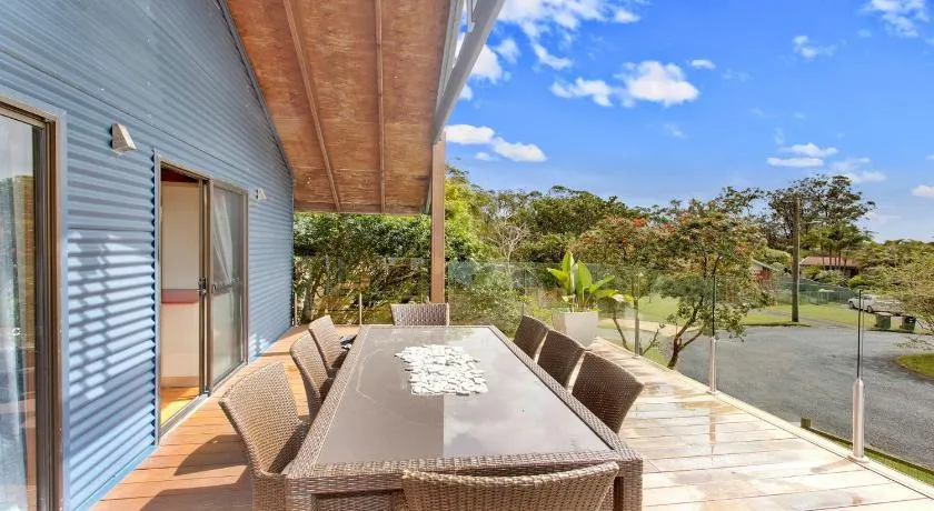 Bayside Delight - Image 1