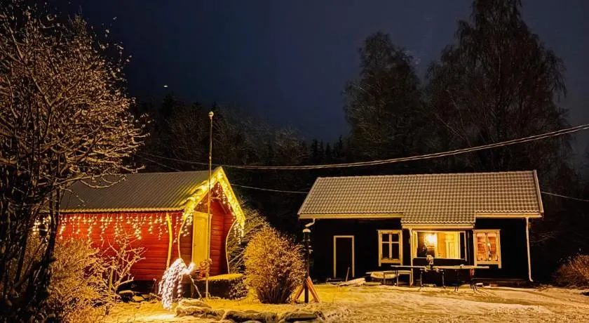 Old Farmhouse Retreat with jacuzzi and sauna - Image 1