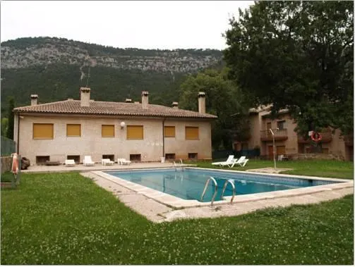 Residencial Los Robles - Image 1