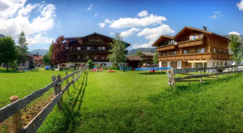 Ferienwohnungen Tannheim - bei Martina Fügenschuh - Sommerbergbahn inklusive - ruhige Lage direkt an Lift & Loipe - Image 1