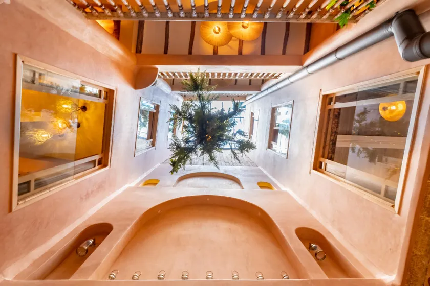 Mama Lova Hôtel, Riad, Restaurant & Spa - Image 1