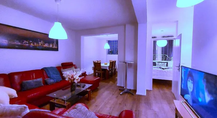 Apartmenthaus Schlosspark - Image 1