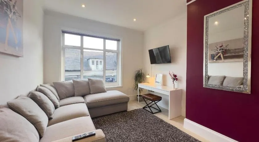 The Dragon Pad Boutique Apartment - Image 1