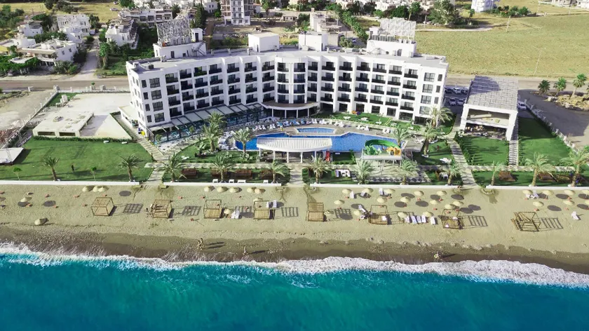 Marvista Deluxe Resort Hotel Spa - Image 1